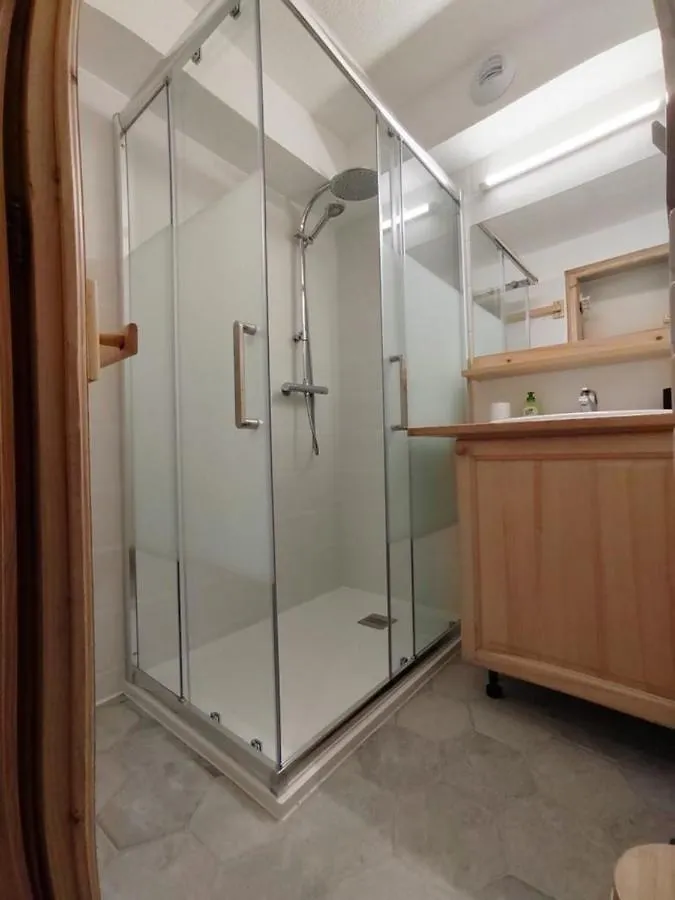 Charming Apartment With Balconies 5Min From The Bettex Gondola Saint-Gervais-les-Bains France